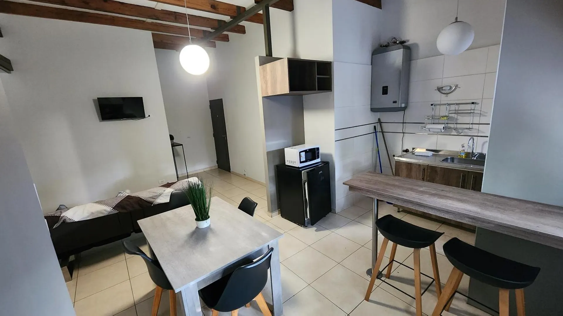 Departamento Centro Mendoza Διαμέρισμα 0*,